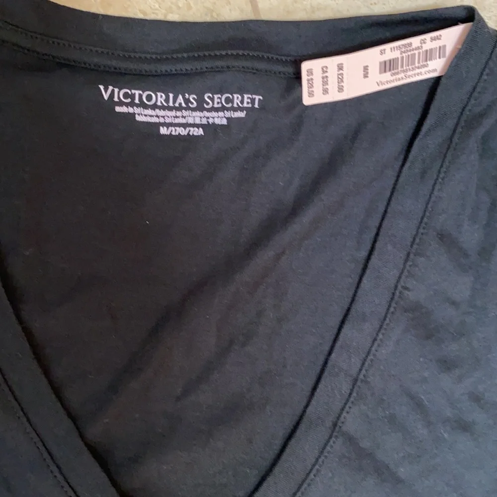 - VS Black Tee M & Panty M - Picture 4 of 5